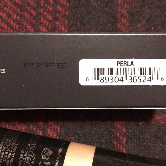 Anastasia Liquid Highlight - Picture 4 of 7